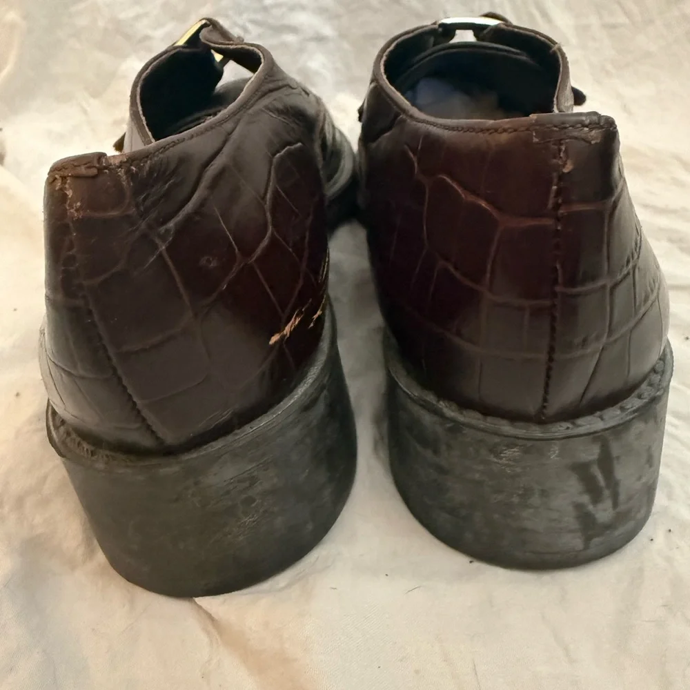 🔴 Brighton NWOT brown alligator design shoes - Picture 5 of 9